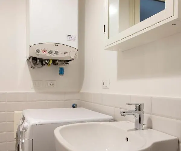 Biennale Giardini * ヴェネツィア